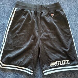 Undefeated Mesh Short Mens M